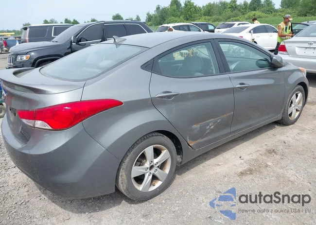 5NPDH4AE8DH300258: 42707015