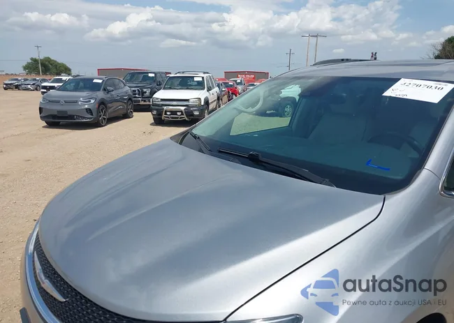 2C4RC1GG0KR532848: 42707030