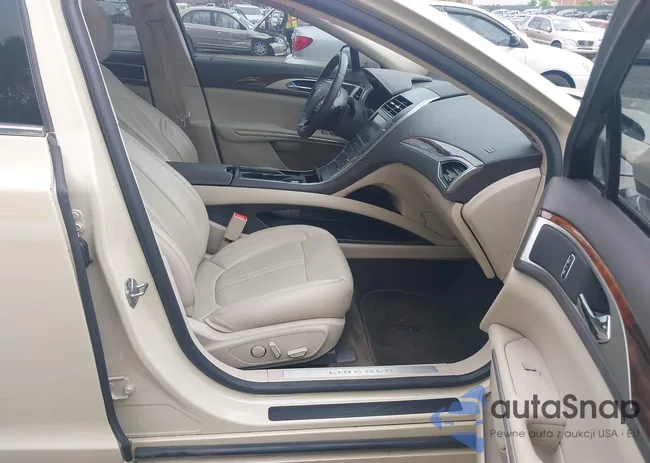 3LN6L2G92GR625118: 42707116