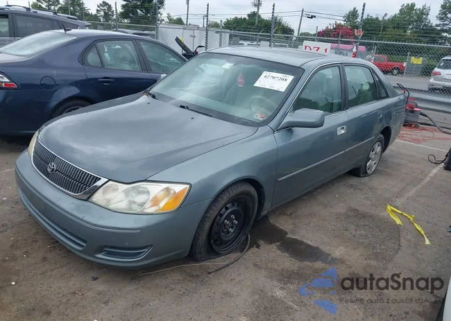 4T1BF28B52U237972: 42707208