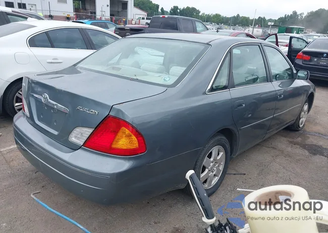 4T1BF28B52U237972: 42707208