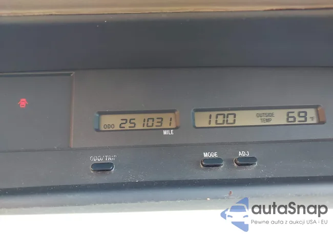 4T1BF28B52U237972: 42707208