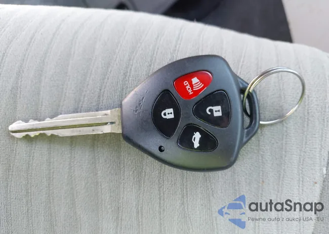 2T1BU4EE9AC526725: 42707211