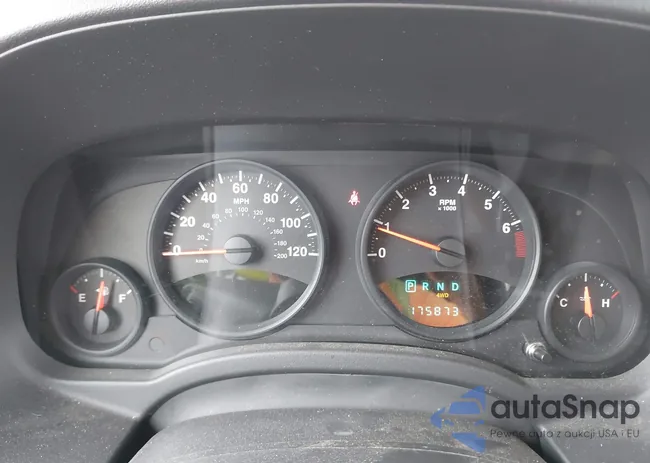 1C4NJRFB9CD524681: 42708329