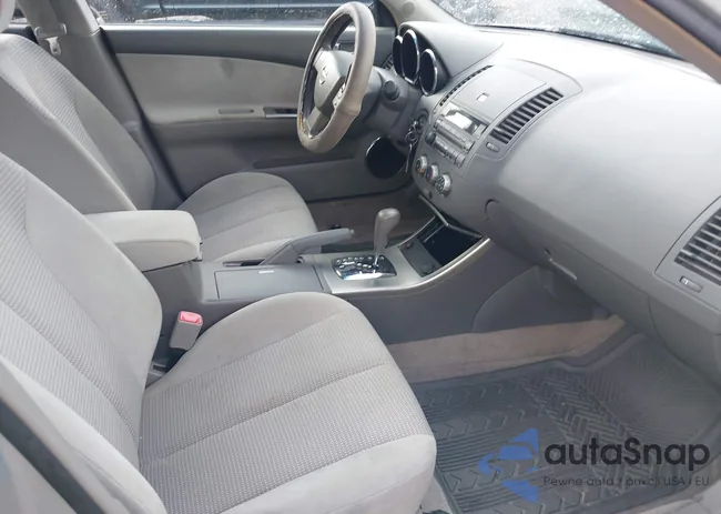 1N4AL11D56N396852: 42708357