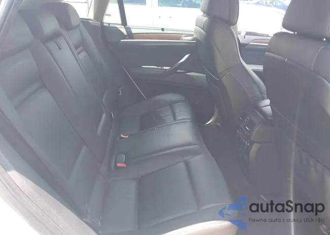 5UXFG2C54E0H10231: 42708371