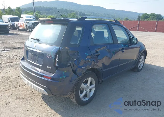 JS2YB417X85103446: 42708449