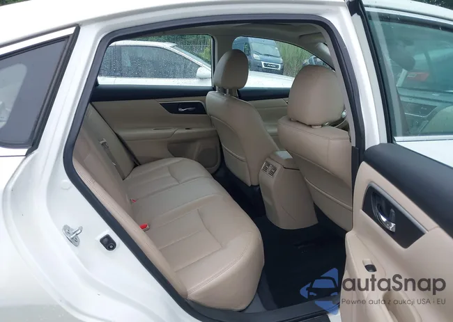 1N4AL3AP0HC210932: 42708488