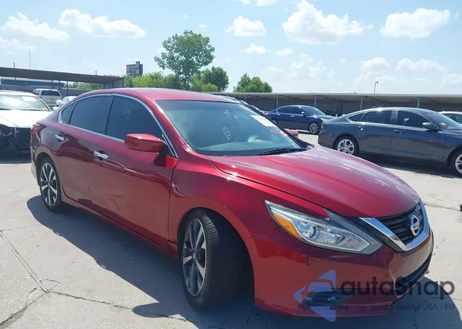 1N4AL3AP0JC184094: 42708047