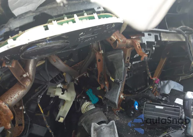 WBA3B5G57DNS03009: 42709282