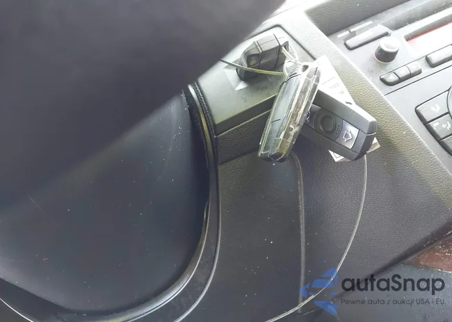 WBAPK5C52BA993668: 42709332