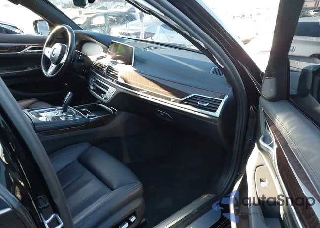 WBA7T2C03LGL17910: 42709364