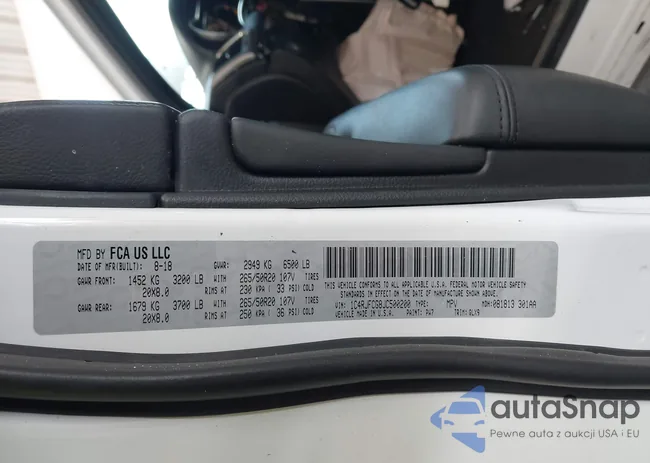 1C4RJFCG8JC500200: 42709649