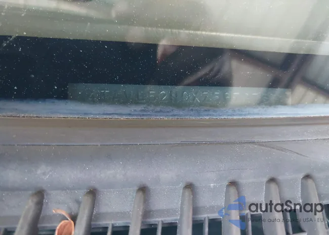 4TAVL52N0XZ567975: 42709729