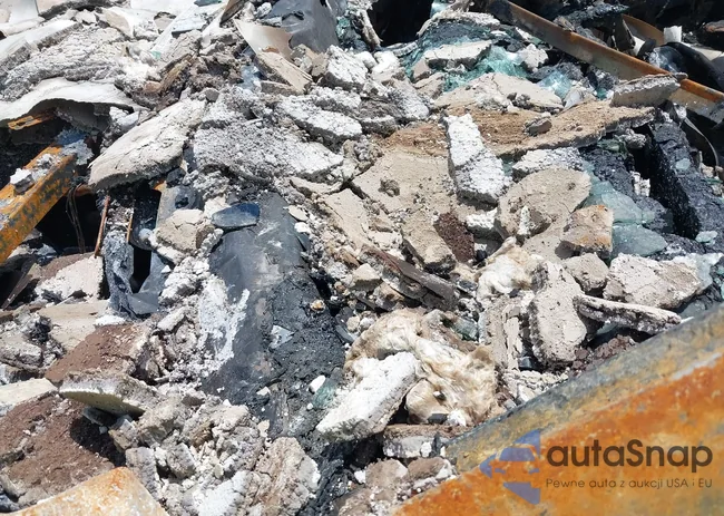 2C3CDXHG2JH187903: 42708845