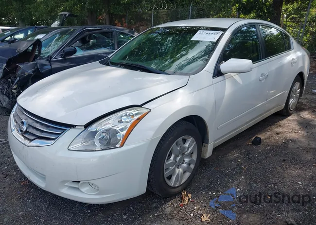 1N4AL2AP6CC112555: 42708952