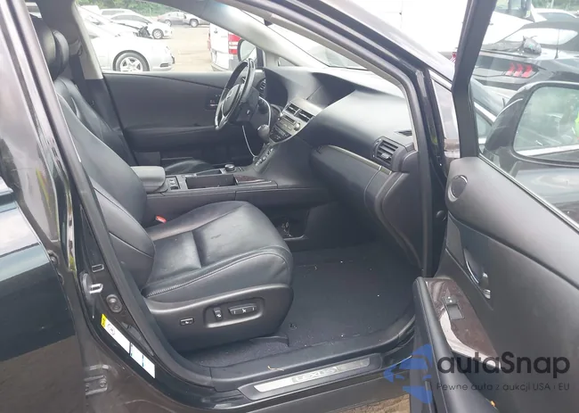 2T2BK1BA0FC330102: 42709070