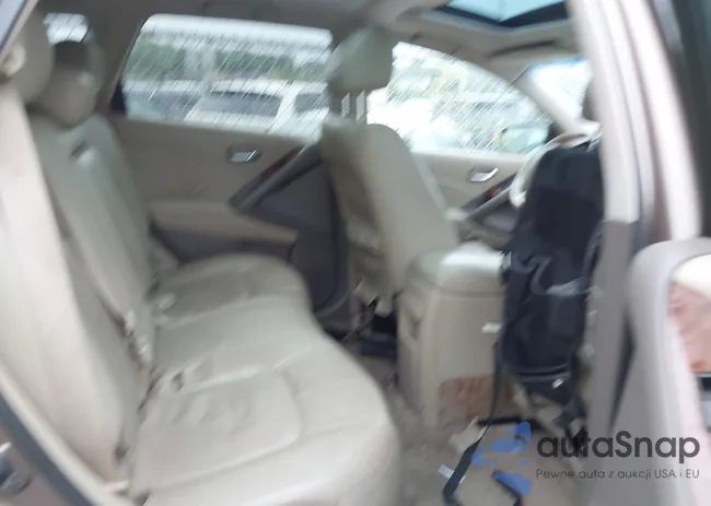 JN8AZ1MW1AW116678: 42709141