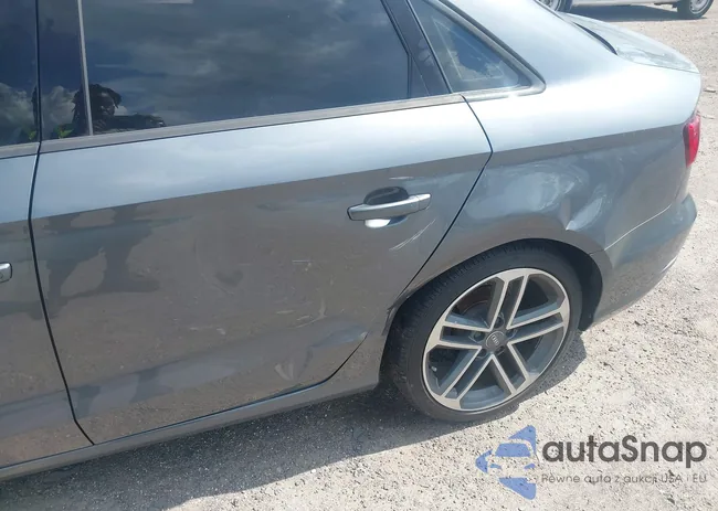 WAUAUGFF7H1056291: 42709153