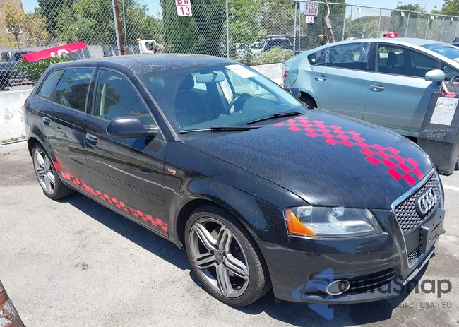 WAUBEAFM3BA007819: 42709155