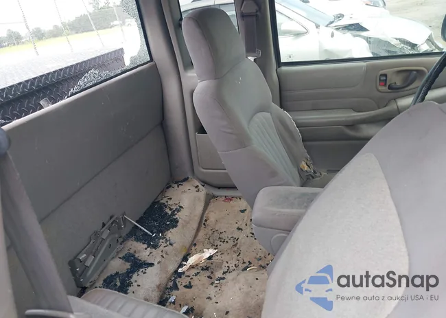 1GCCS19X938249822: 42710292