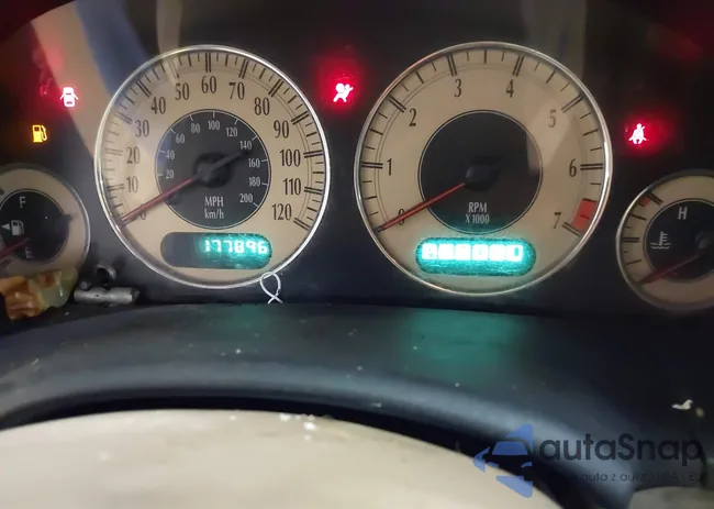 2C8GP54L51R404316: 42710305