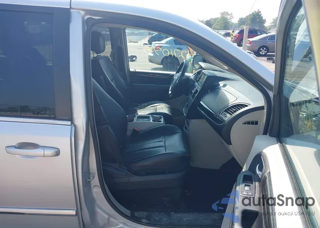 2C4RC1BG7CR386571: 42710545