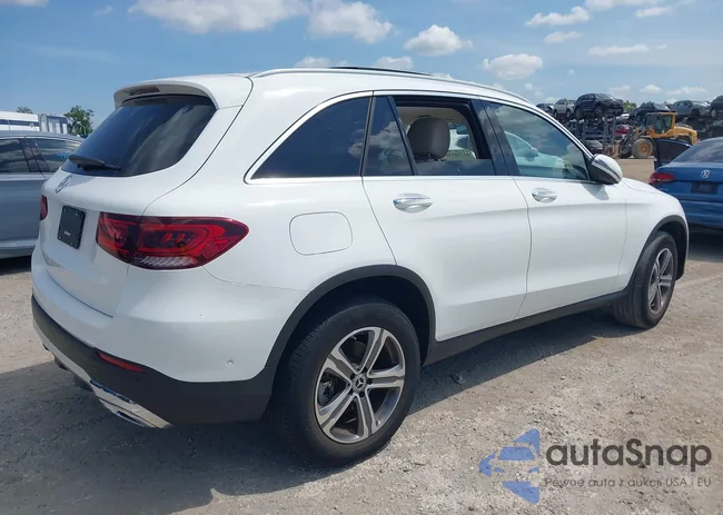 W1N0G8DB5MG000636: 42710556