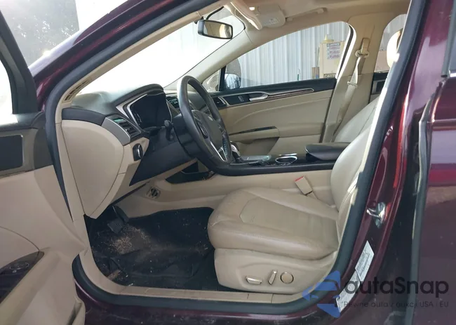 3FA6P0HR1DR109961: 42710559