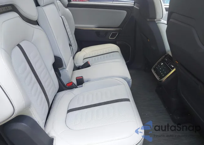 7PDSGCBAXRN041014: 42710748