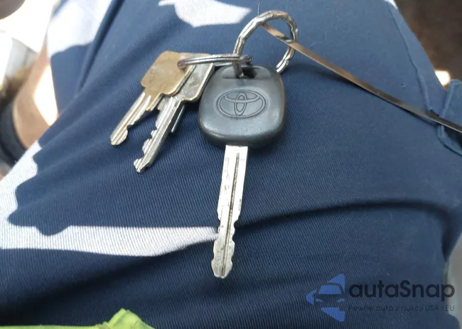 JT3HN87R6Y9040487: 42710801