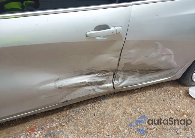 1G1ZD5STXJF150575: 42709885