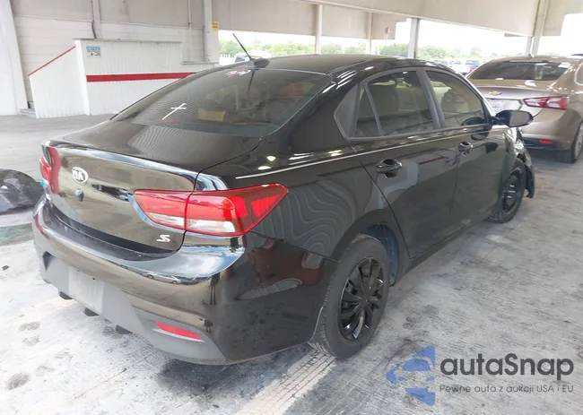 3KPA24AD9LE314006: 42709923