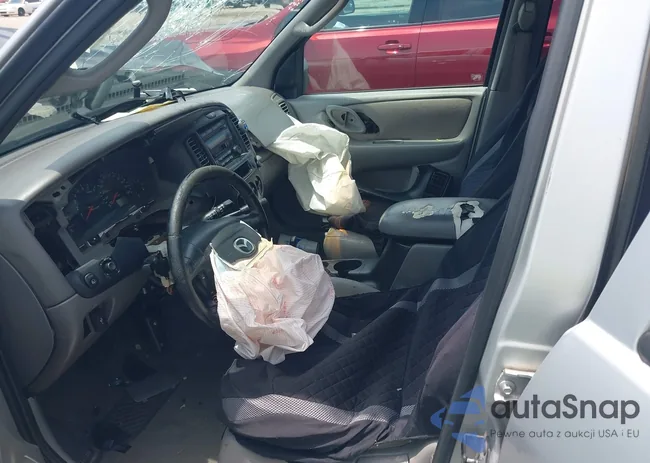 4F2YU09131KM23308: 42710037