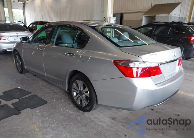 1HGCR2F30EA270932: 42710080