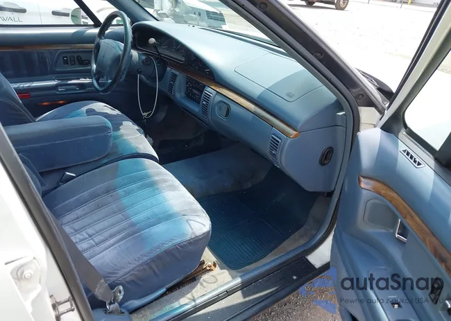 1G3HN52L8R4823130: 42710125