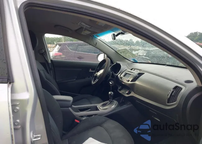 KNDPB3AC3E7646893: 42710138