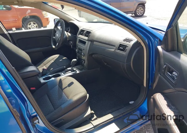 3FAHP0HAXCR420189: 42710212