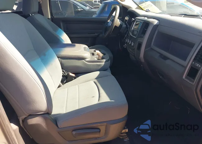 3C6JR7AP4DG522315: 42711246