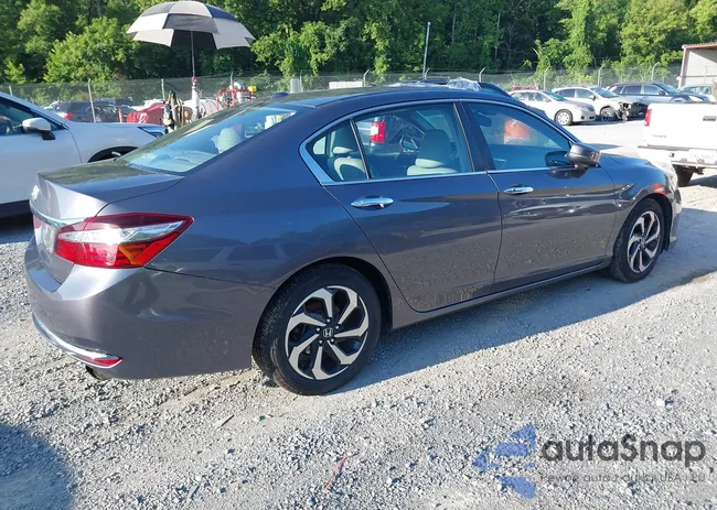 1HGCR2F98GA009040: 42711353