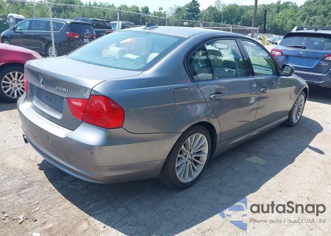 WBAPK5C51BF121730: 42711400