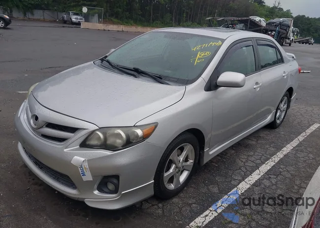 2T1BU4EE8BC597853: 42711448