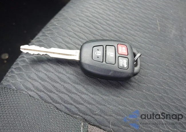 2T1BURHE5KC175824: 42711456