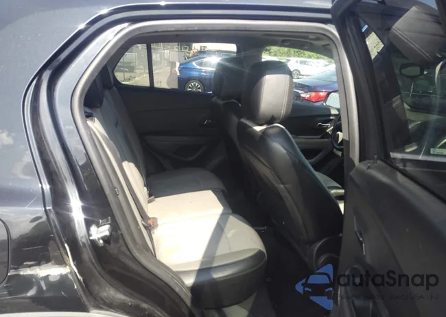 KL7CJPSB5GB558214: 42711581