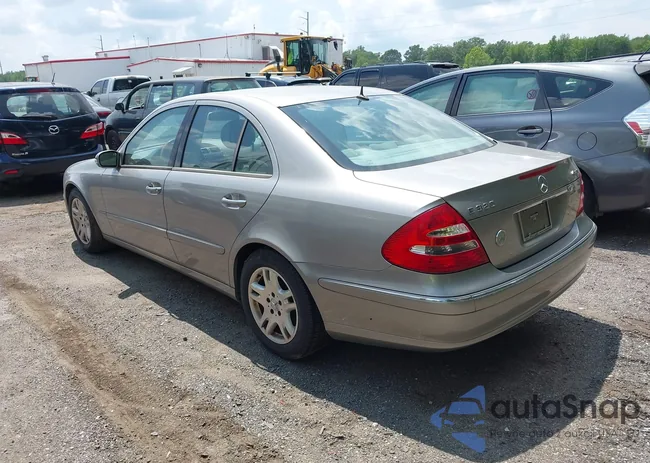 WDBUF82J84X126543: 42711602