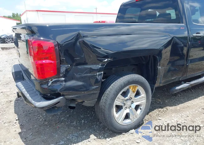 1GCRCPEH3JZ320030: 42711618