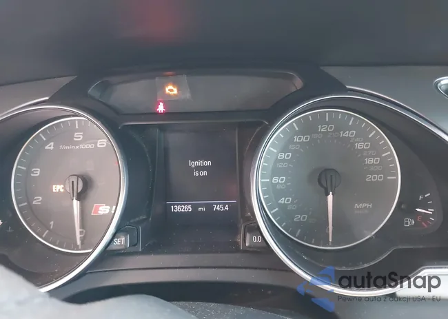 WAURV78T89A051752: 42711642