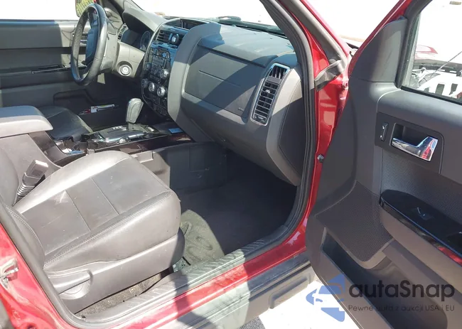 1FMCU9EG3CKB11822: 42711106