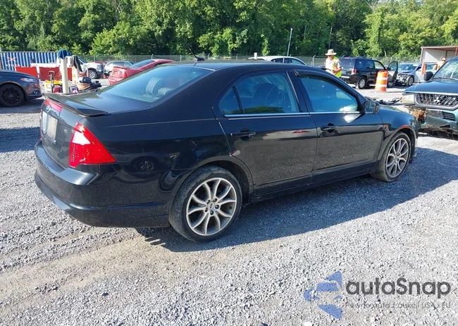 3FAHP0HA9BR240846: 42712326