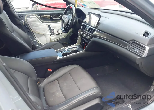 1HGCV3F20NA045516: 42712512